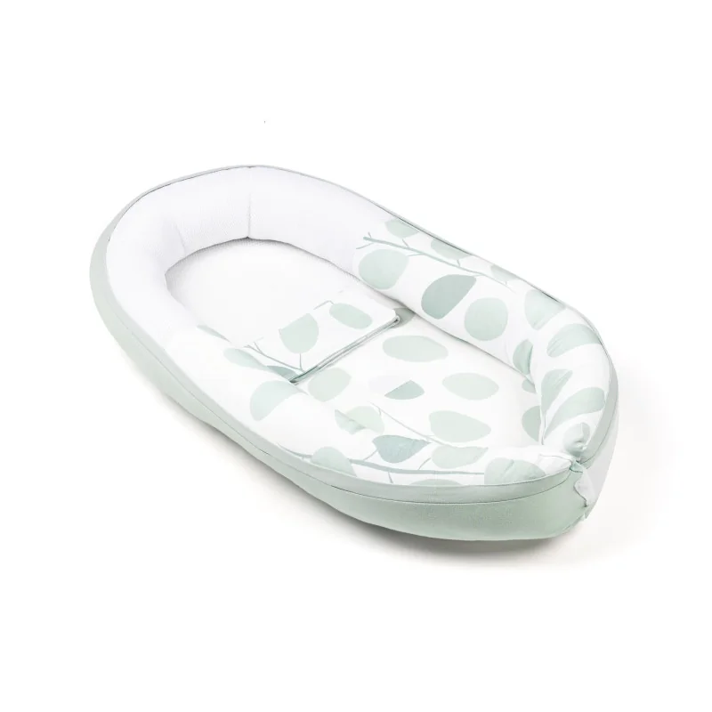 Nido para bebé Cocoon Leaves Aqua Green Doomoo