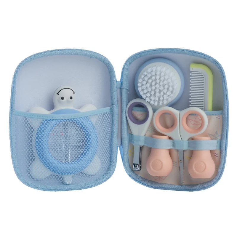 Trousse de toilette essentiel et soins Bébé Confort Trousse de toilette essentiel et soins Bébé Confort