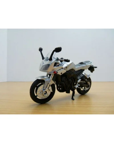 Yamaha Fz1 Motor Bike collection 1:18 MONDO MOTORS