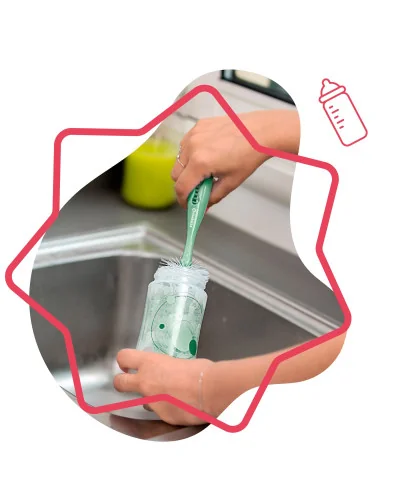 Goupillon vert 2 en 1 pour biberon et tétine Badabulle