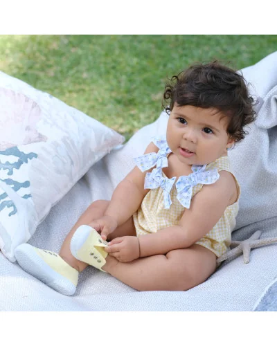 Ranita niña Libertad amarilla Tutto Piccolo