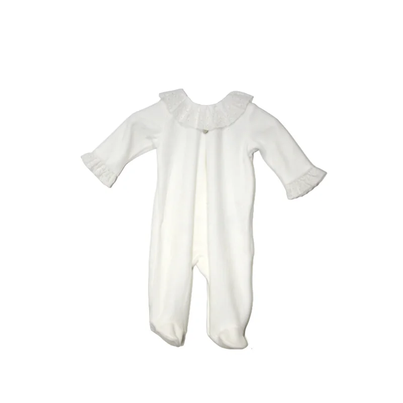 Grenouillère fille en velours Essentials 1 mois beige modèle 216 Pureté du bébé Grenouillère fille en velours Essentials 1 mois beige modèle 216 Pureté du bébé