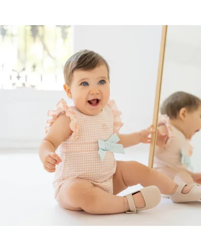 Bambi short-sleeved seersucker romper peach Tutto Piccolo