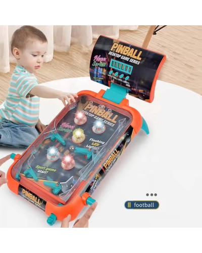Mini pinball machine with score counter from 4 years
