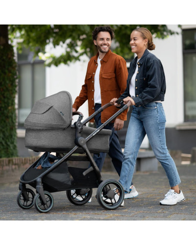 Zelia S Trio 3-in-1 travel system Dark Grey Maxi-Cosi