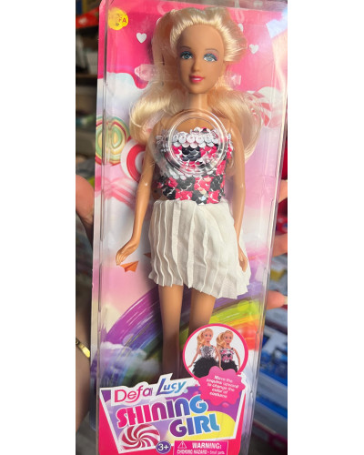 Poupée mannequin Chic Shining Girl Defa Lucy dans sa tenue chic